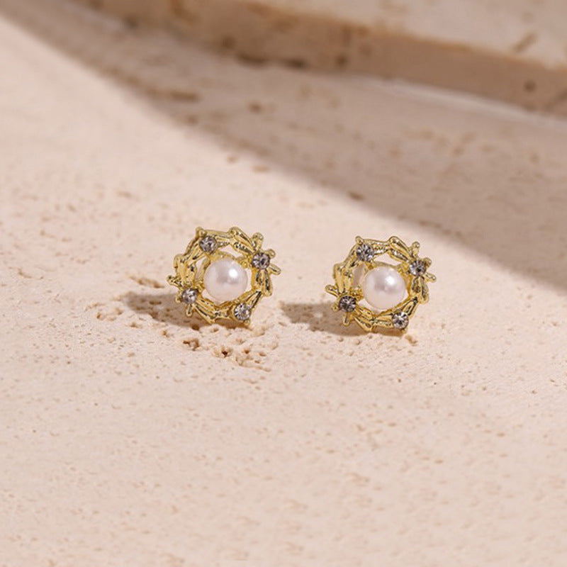 Pearl Flower Stud Earrings