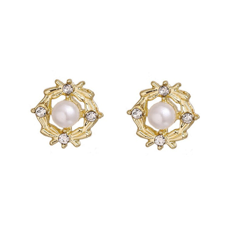 Pearl Flower Stud Earrings