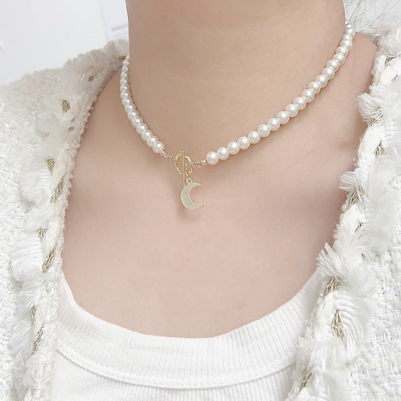 Moon Pearl Necklaces for Women Moon Pendant Baroque