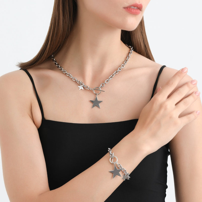 Star Pendant Chain Necklace