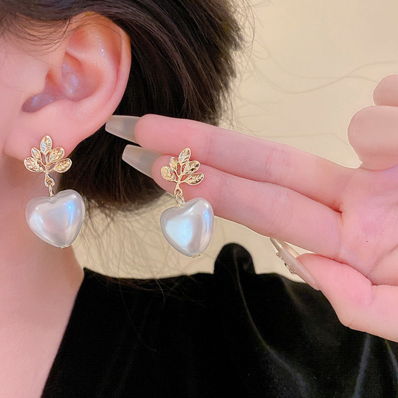 Heart Pearl Pendant Earrings