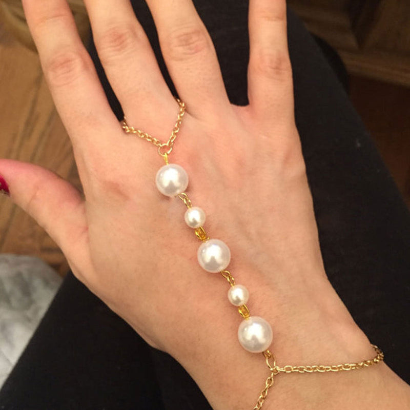 Sparkly Faux Pearl Finger Chain Bracelet