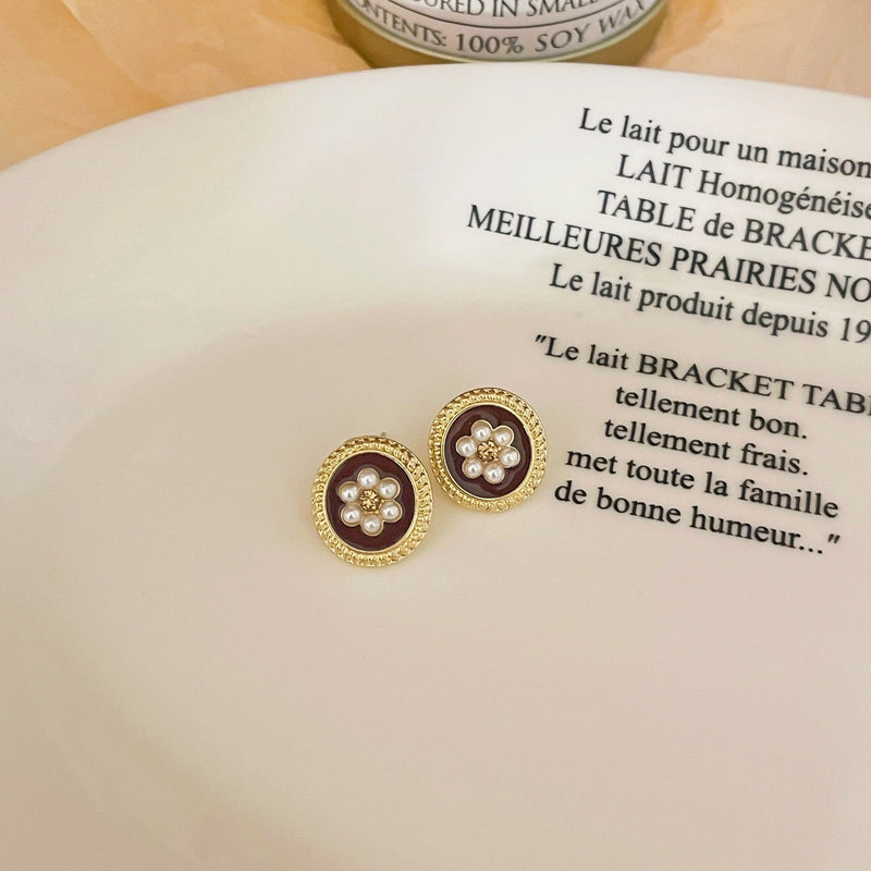 Flower Pearl Design Earrings Round Pearl Earrings