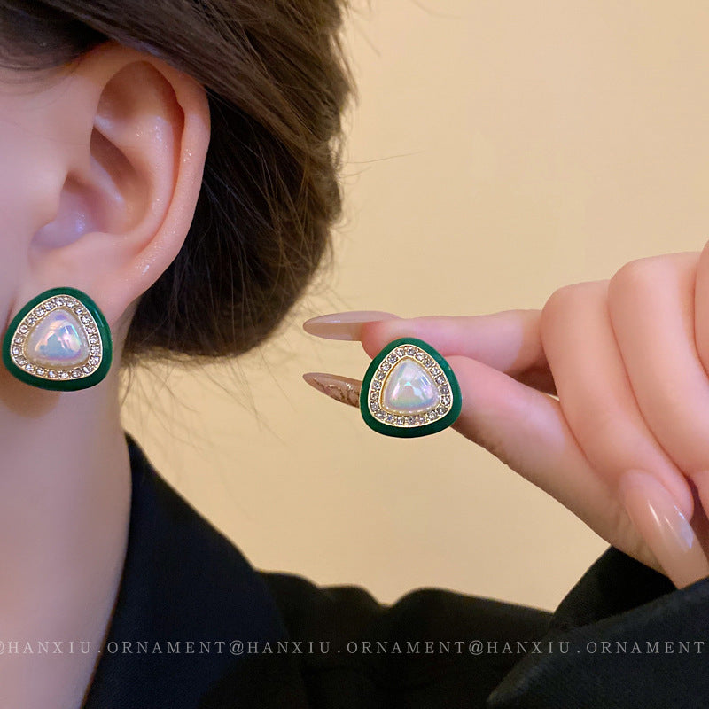 Geometric Triangle Pearl Stud Earrings