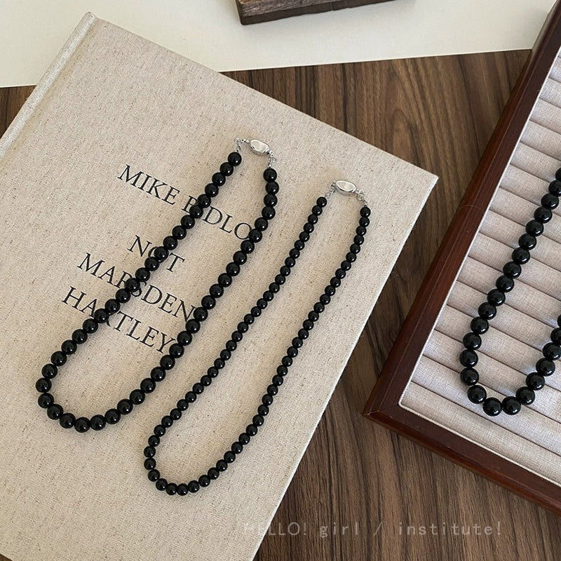 Retro Black Glass Pearl Necklace