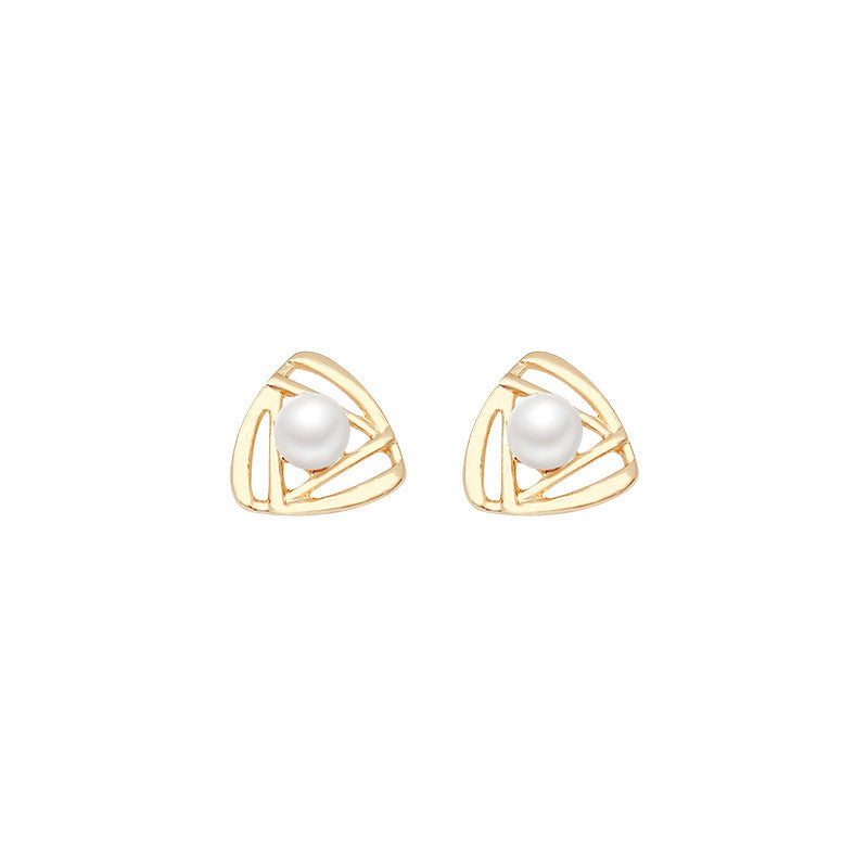 Simple Elegant Geometric Triangle Pearl Earrings