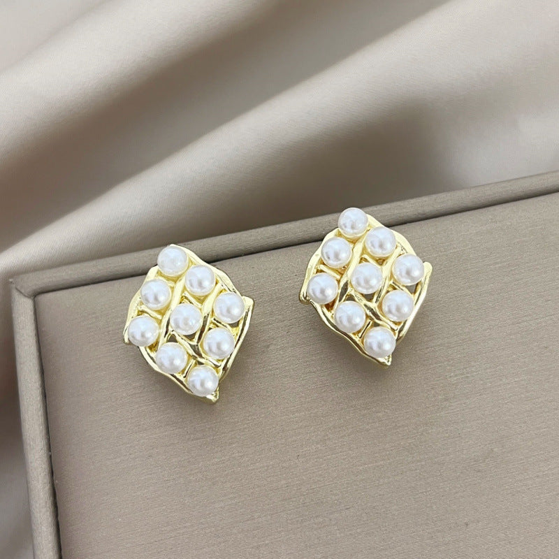 Elegant Pearl Geometric Irregular Stud Earrings