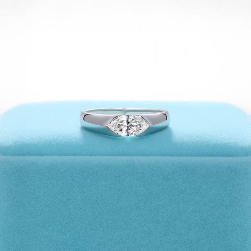 S925 18k Marquise Moissanite Wedding Engagement Ring, 5*10mm 1ct VVS D-Gragde Certified, 18K White Gold & Rhodium Plated Vintage-Inspired Luxury Solitaire for Her Him
