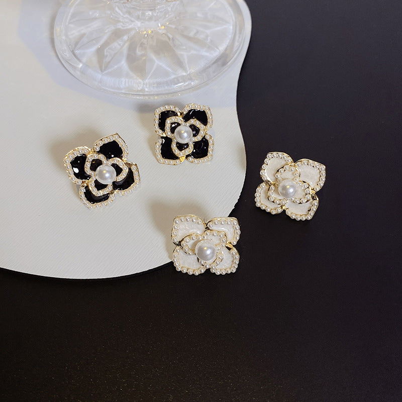 Vintage Women Pearl Flower Stud Earrings