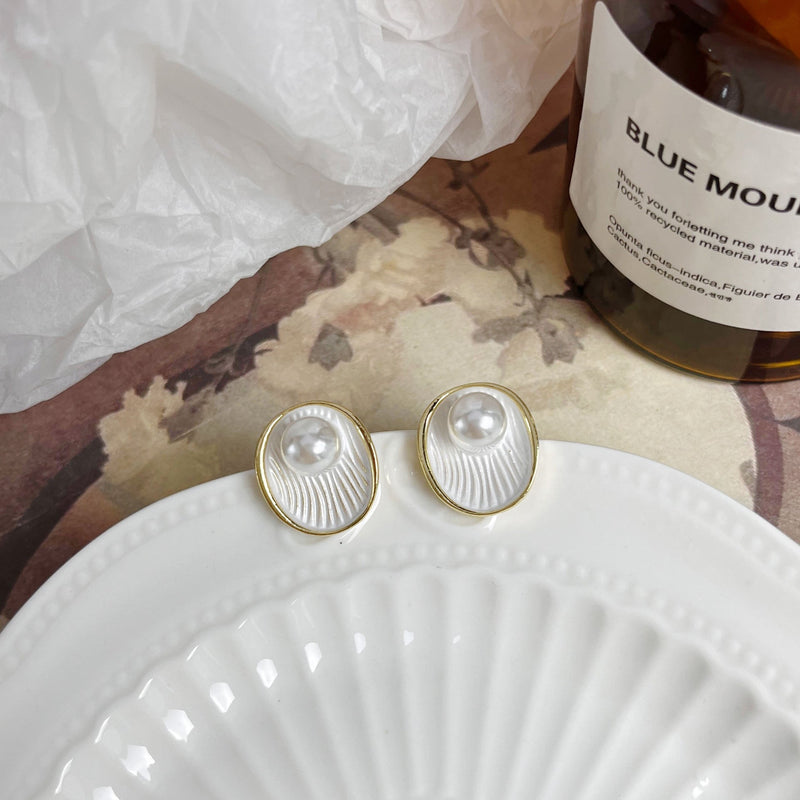 White Shell Pearl Stud Earrings for Women