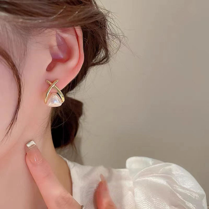 Geometric Triangle Pearl Stud Earrings