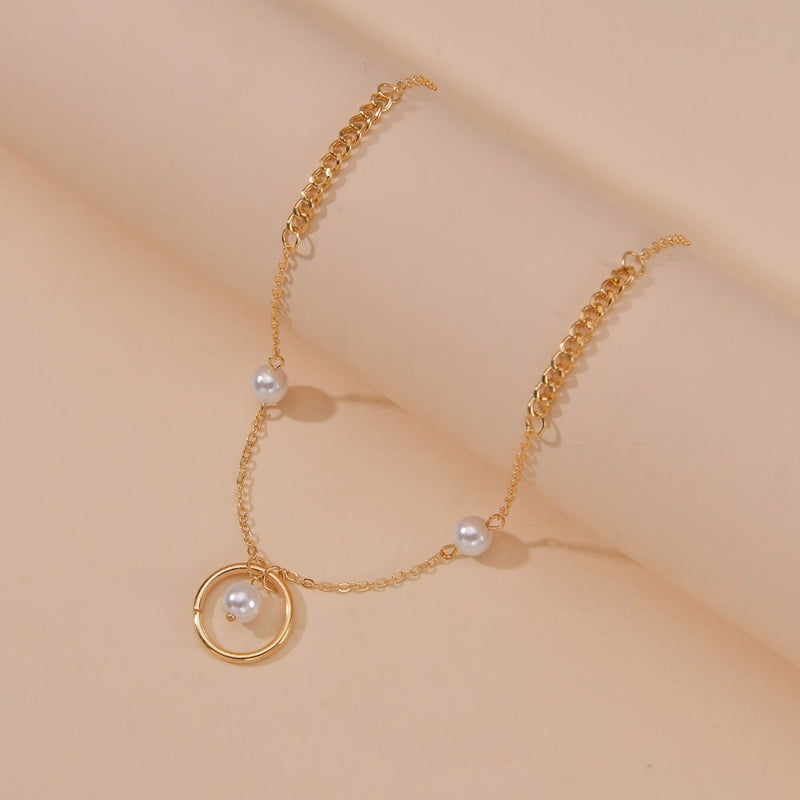 Chain Circle Pearl Charm Necklace