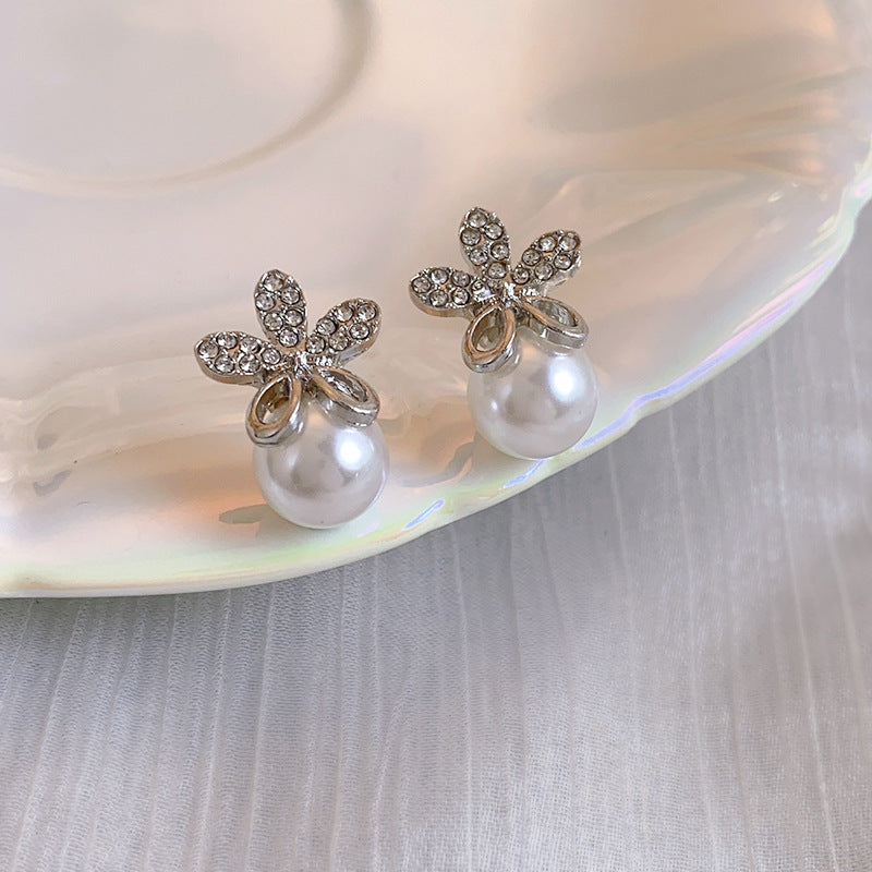 Five-Petal Flower Pearl Drop Earrings