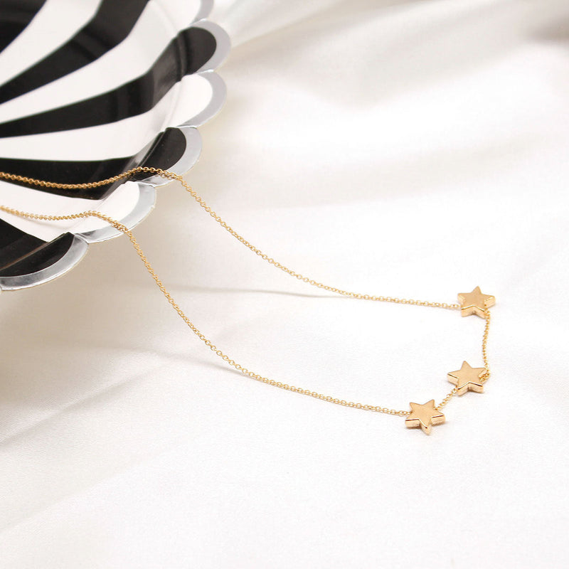 Metal Star Charm Necklace