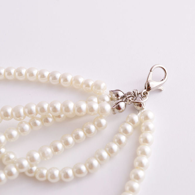 Round Twisted Glass White Pearl Necklace