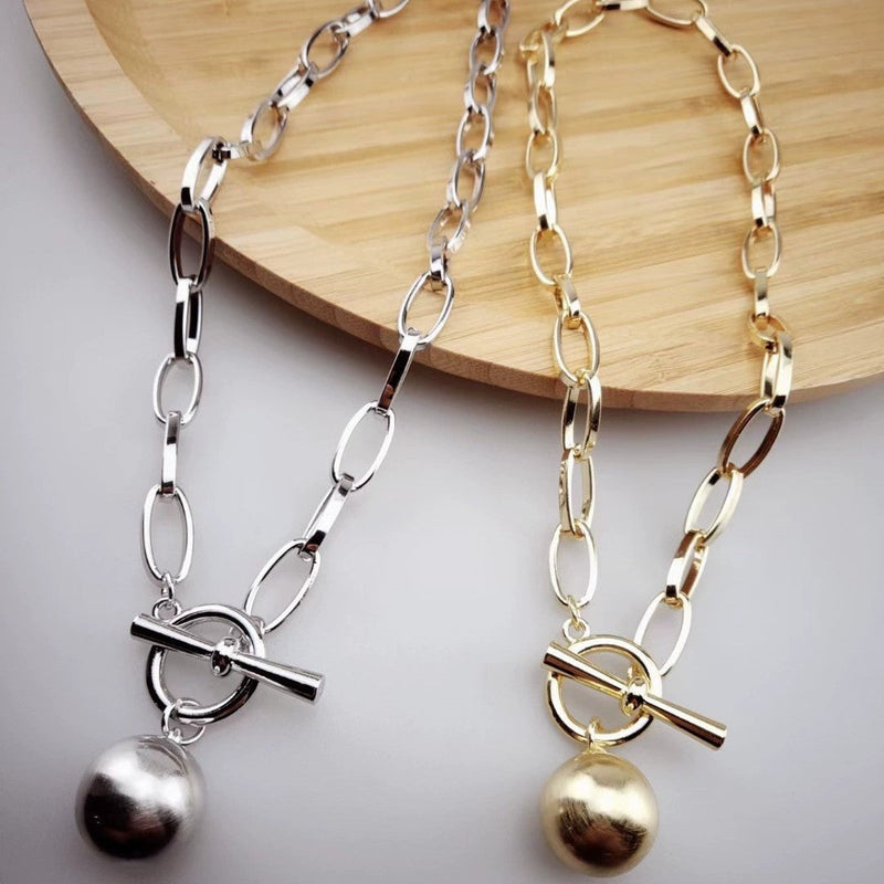 Vintage Round Bead Pendant Necklace