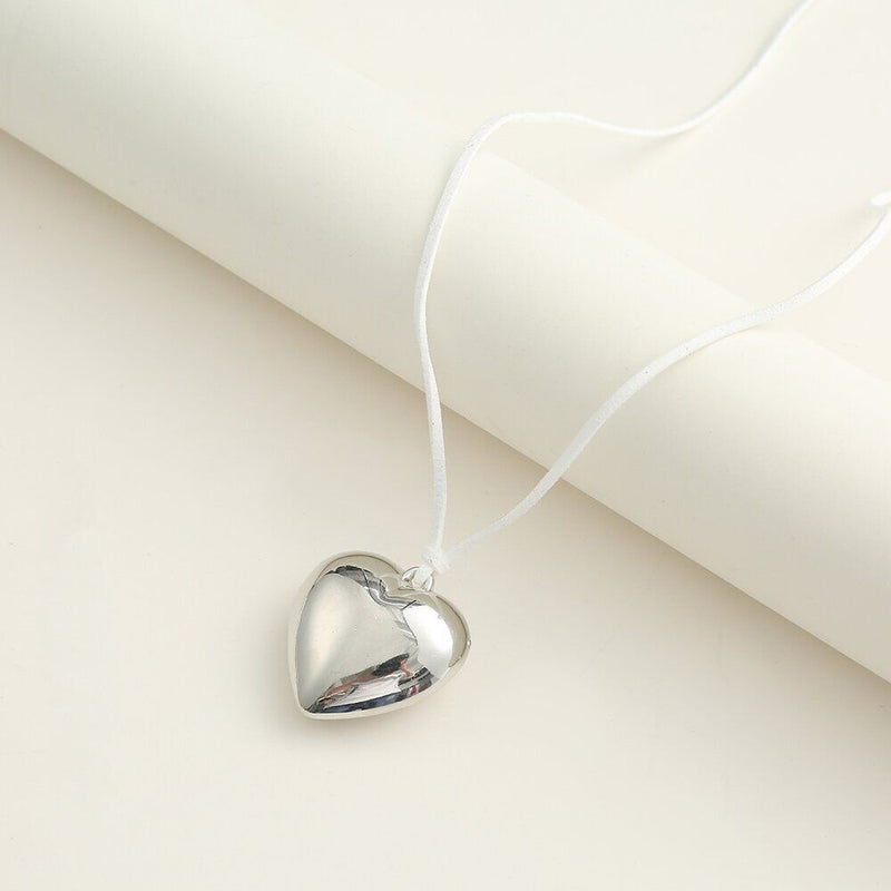 Wax Line Bowknot Beloved Heart Necklace