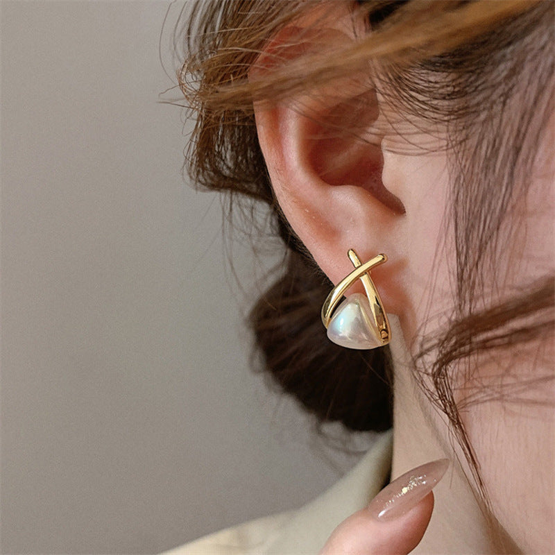Geometric Triangle Pearl Stud Earrings