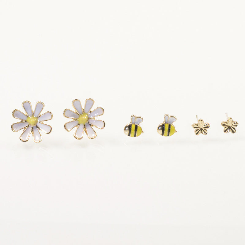 Bee flower stud earrings set