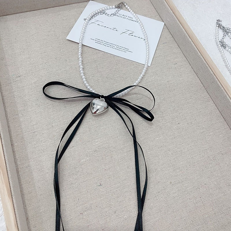 Ribbon Bow Silver Heart Pendant Pearl Choker