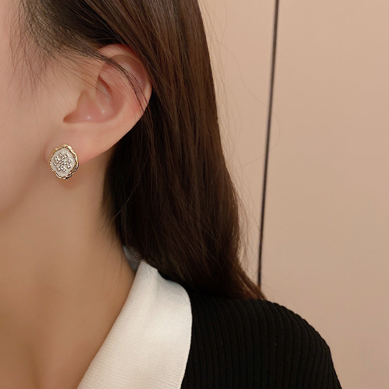 Irregular Round Snowflake Earrings for Women