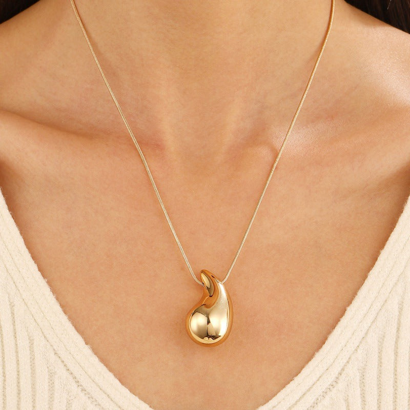 Water Drop Pendant Necklace