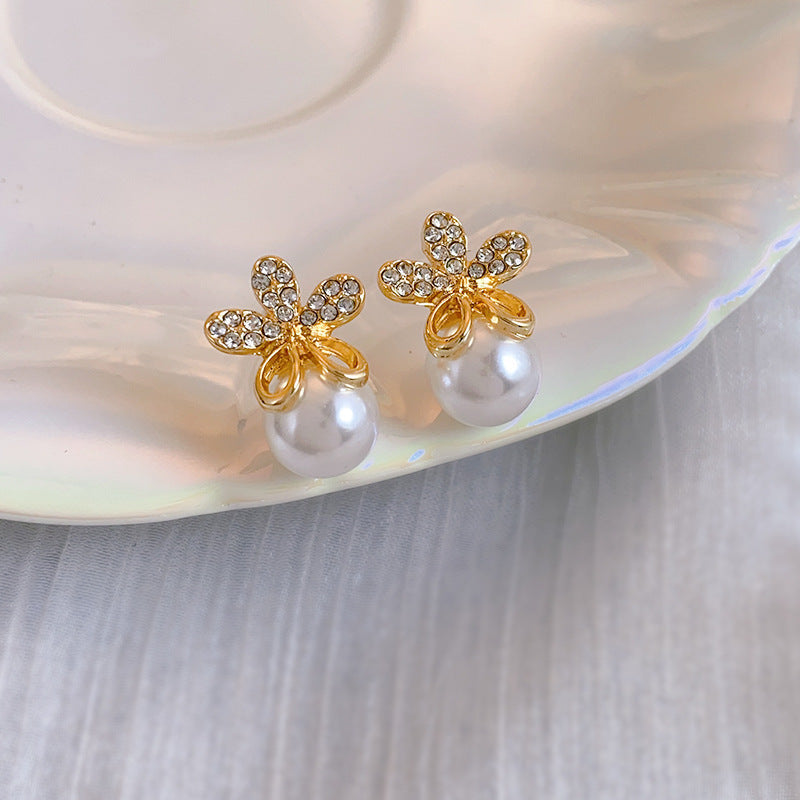 Five-Petal Flower Pearl Drop Earrings