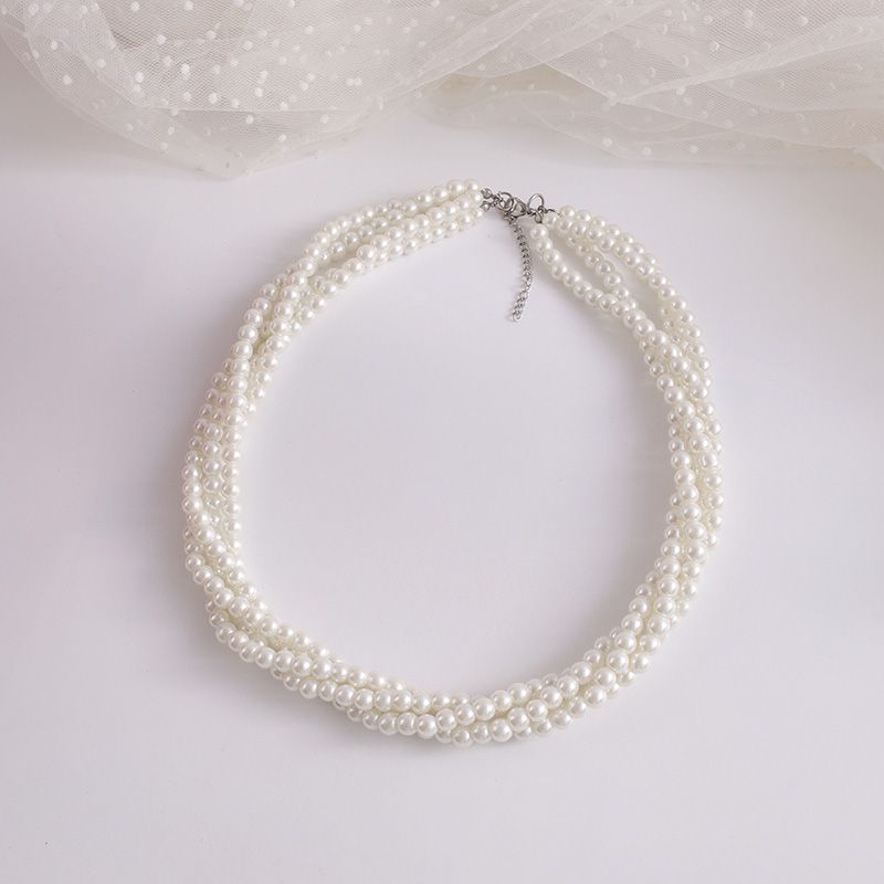 Dainty Pearl Choker Necklaces for Women Trendy