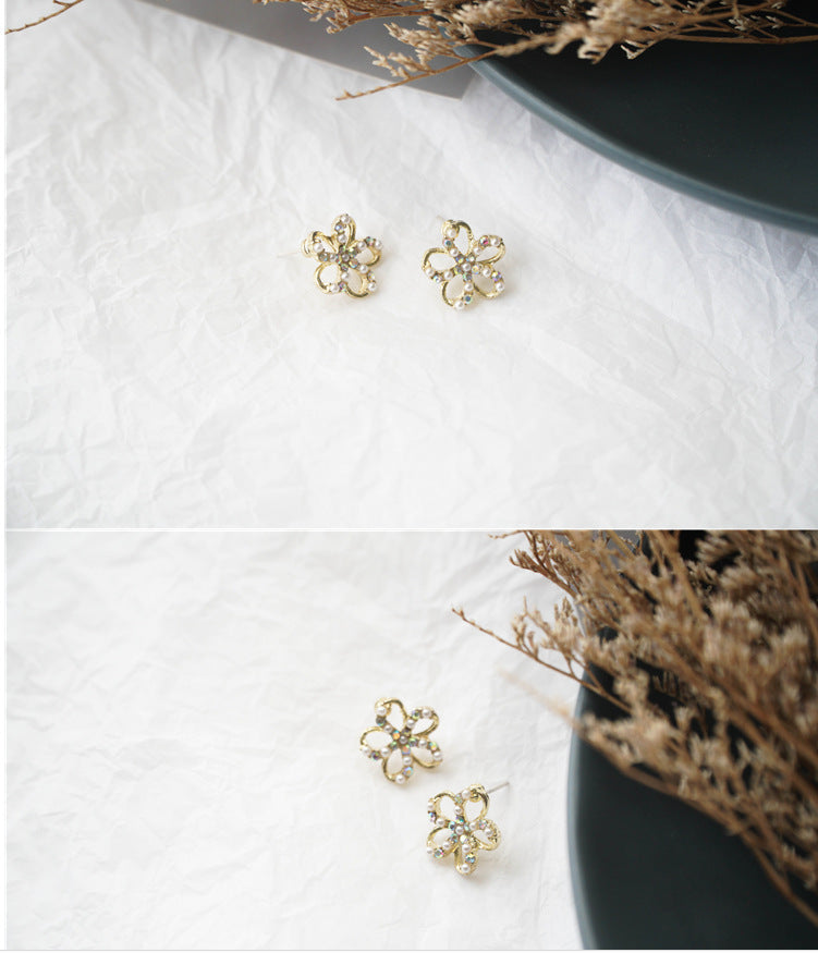Fashion Crystal Flower Stud Earrings