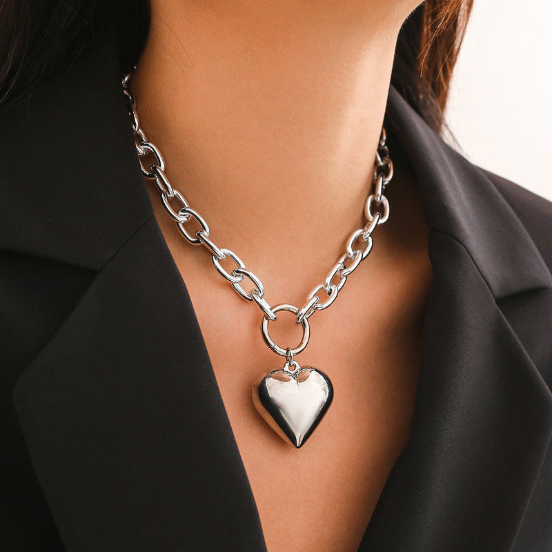 Chunky Chain Heart Pendant Necklace