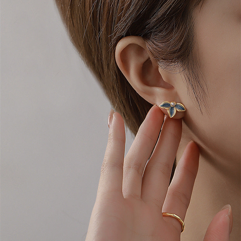 Elegant Blue Tone Enamel Daisy Faux Pearl Stud Earrings