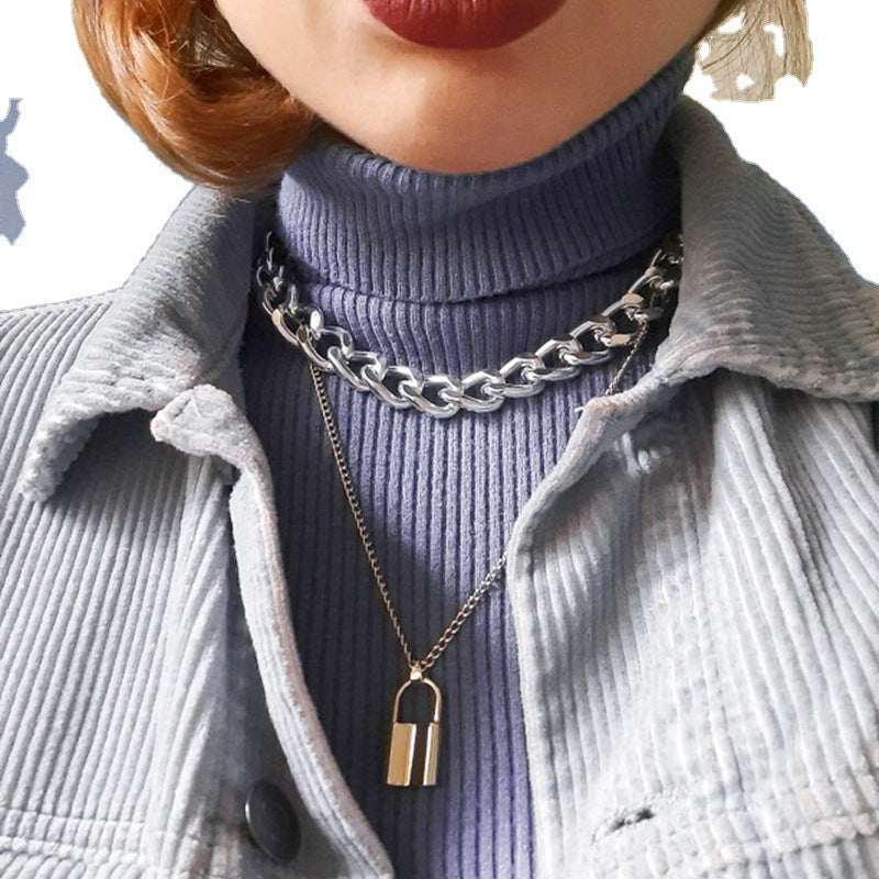 Layer Lock Chain Pendant Necklace