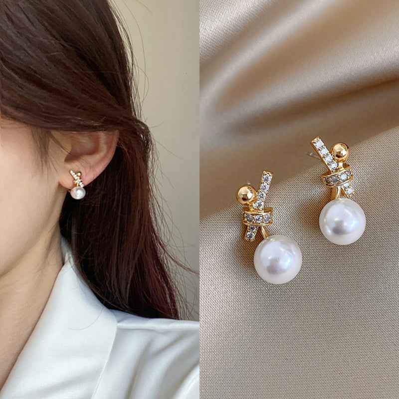 Elegant Rhinestone Bowknot Pearl Stud Earrings