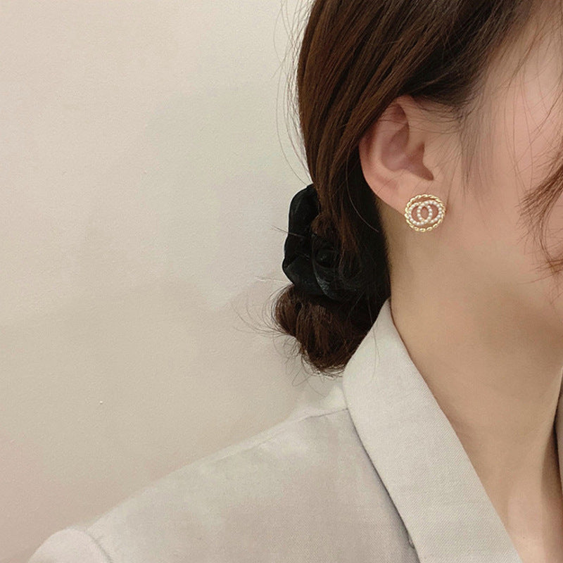 Hollow Pearl Round Earrings for Women