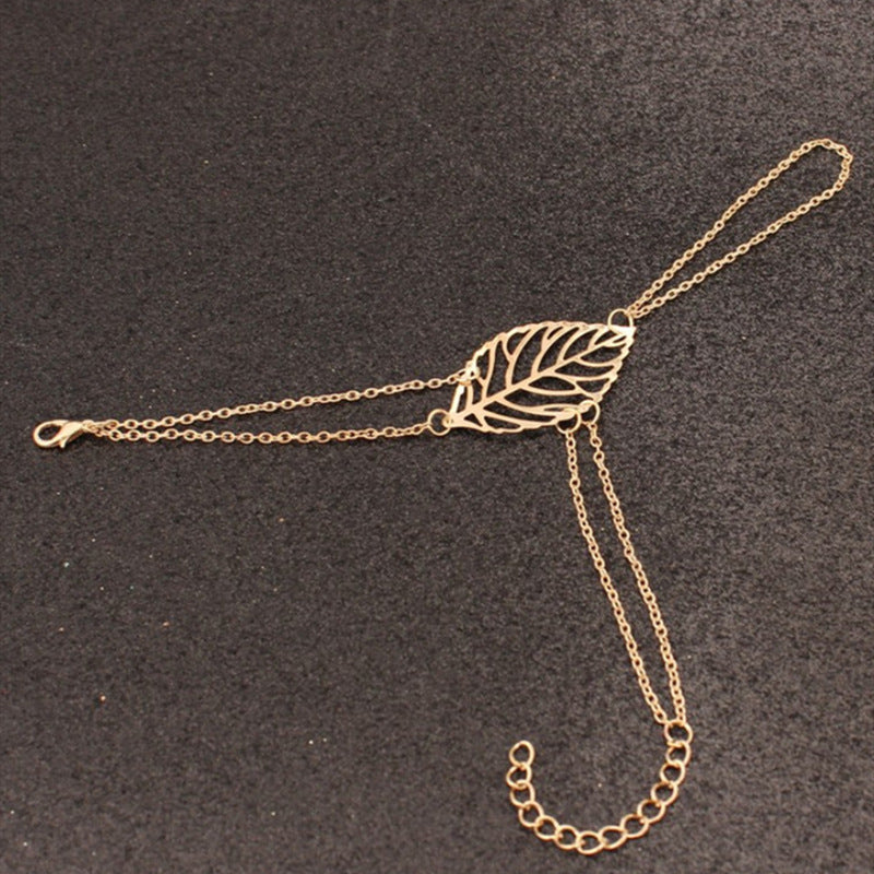 Charm Hollow Leaves Bracelet