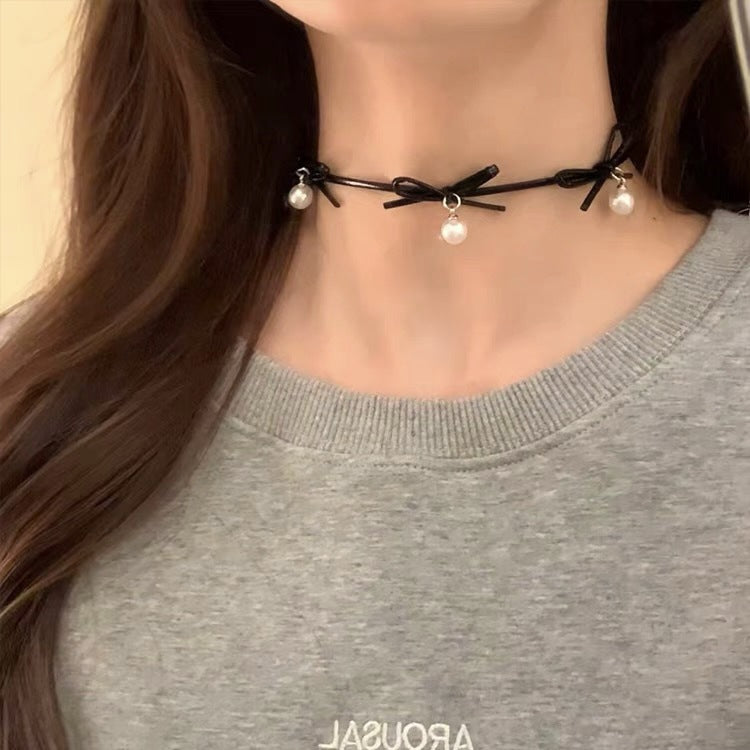 PU Leather Bow Clavicle Chain Choker Pearl Girl Necklace