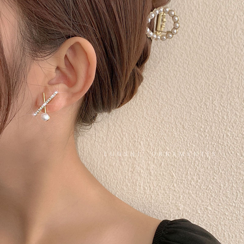 Rhinestone Geometric Pearl Earrings