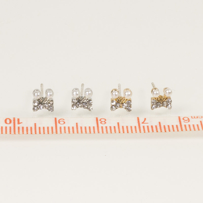 Sweet Crystal Pearl Studs Earring