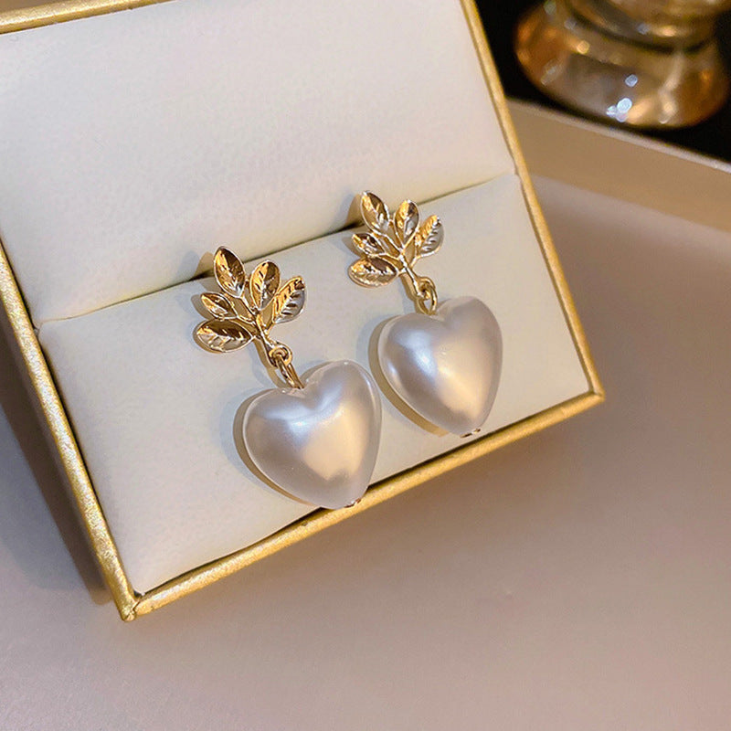 Heart Pearl Pendant Earrings