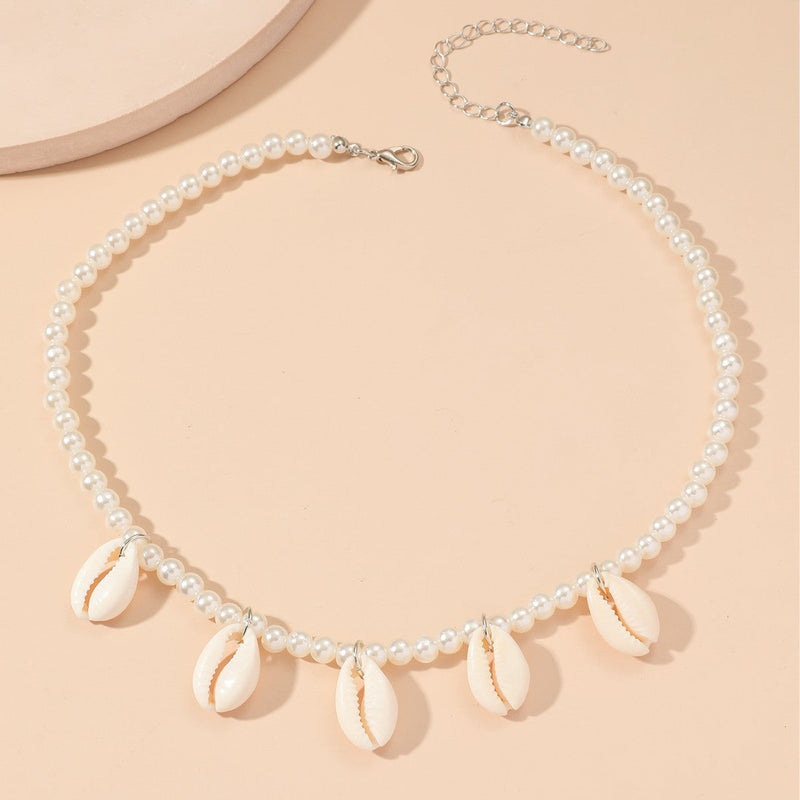 Bohemian Versatile Natural Shell Pearl Pendant Necklace for Women