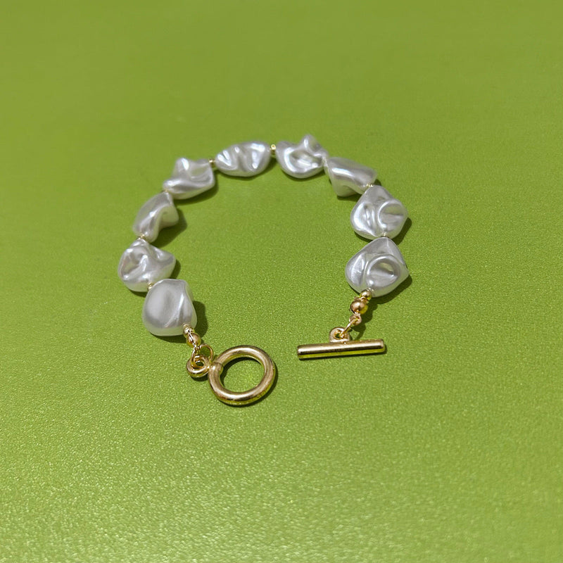 Irregular Baroque Pearl Necklace for Women