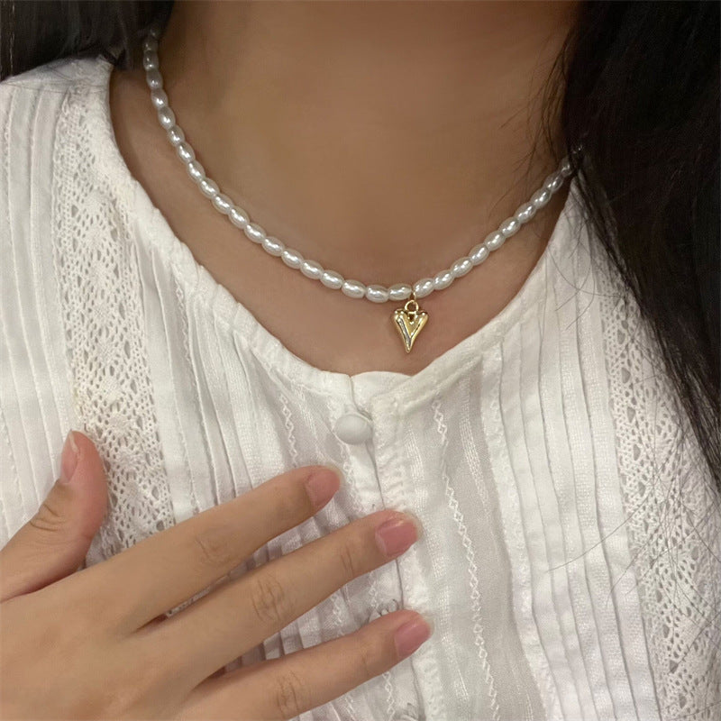 Elegant Baroque Pearl Choker Necklaces