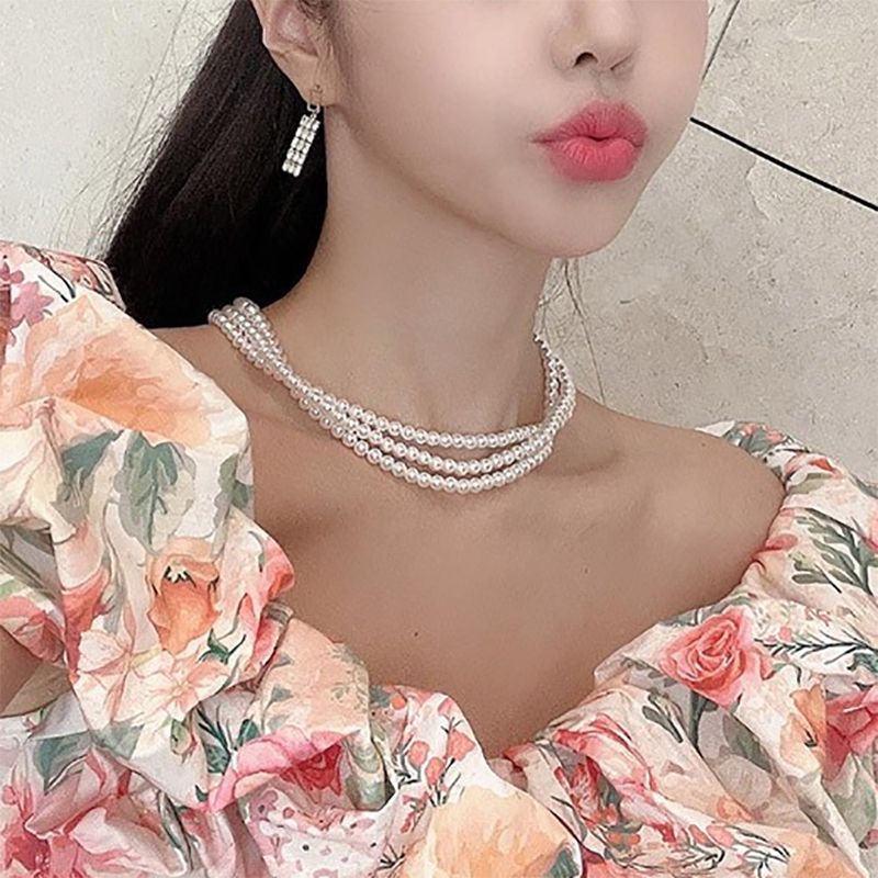 Retro Multilayered Glass Pearl Necklace