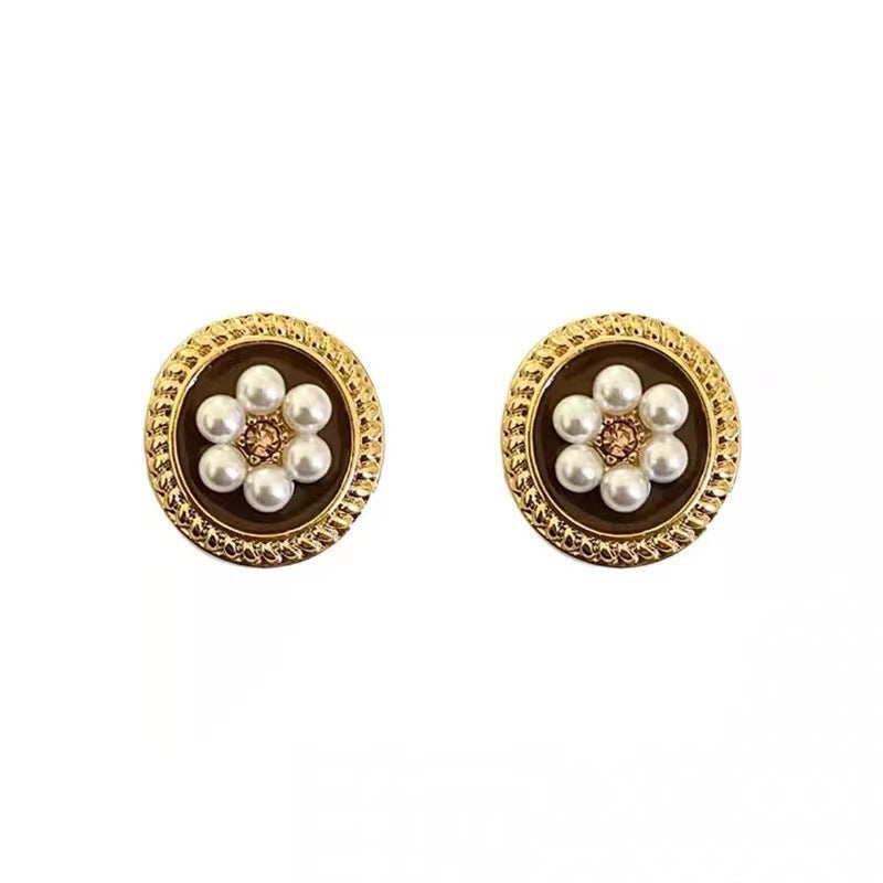 Flower Pearl Design Earrings Round Pearl Earrings