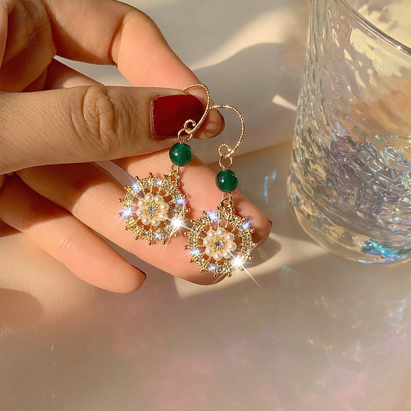 Retro Pearl Drop Earrings for Women