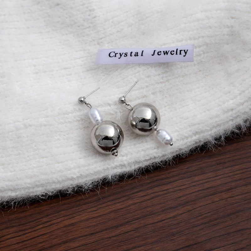 Metallic Ball Pendant Drop Earring
