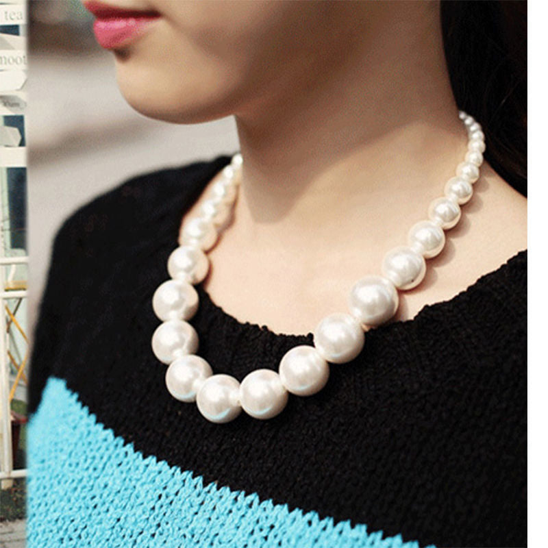 Chunky Large Simulated Pearl Choker Necklace