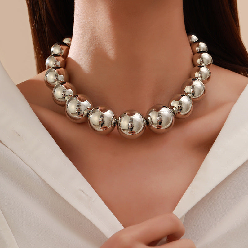 Exaggerated Geometric Bead Women Pearl Necklace