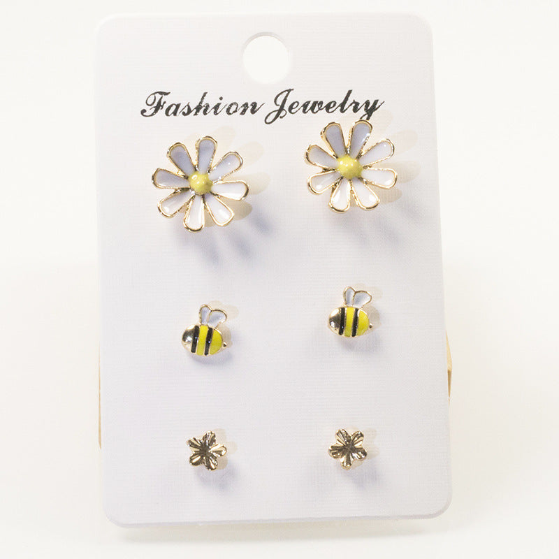 Bee flower stud earrings set
