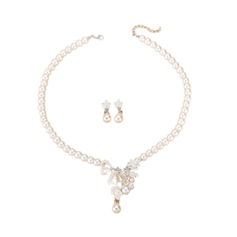 Vintage Pearl Flower Necklace Earrings Set